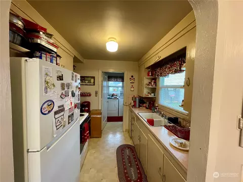 1433 8th Ave, Longview, WA 98632 photo 4