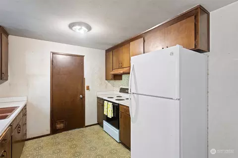 232 135th St SE, Everett, WA 98208 photo 8