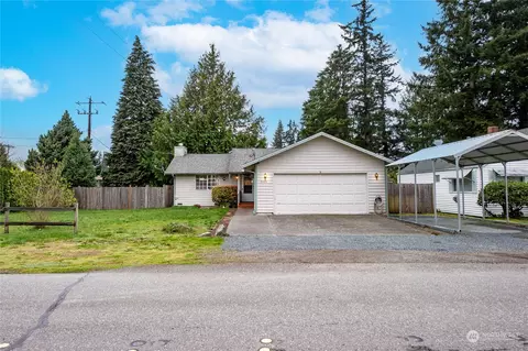 8406 47th Dr NE, Marysville, WA 98270