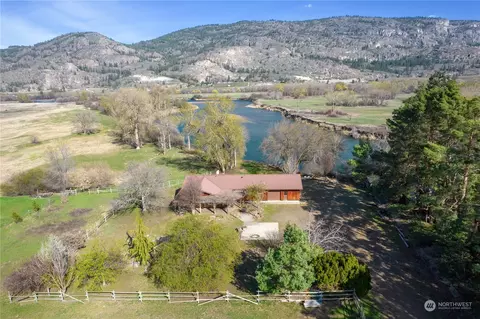 1910 A Highway 7, Oroville, WA 98844