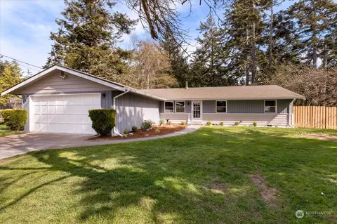 1926 Island View Rd, Oak Harbor, WA 98277