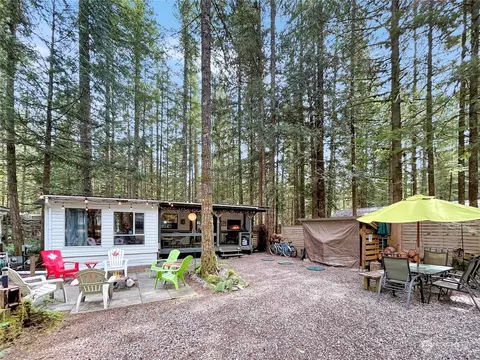 81 2 Wilderness Way, Deming, WA 98244