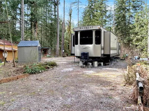 31 3 Riverview Ct, Deming, WA 98244
