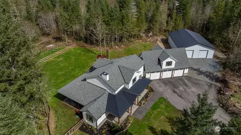 12217 214th St E, Graham, WA 98338