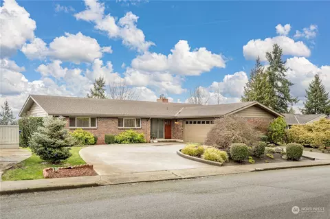 1637 121st Ave SE, Bellevue, WA 98005