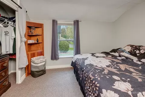 Bedroom - 5206 S 2nd Ave, Everett, WA 98203 photo 2 of 5
