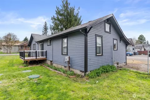 Exterior - 114 Joppish Rd, Centralia, WA 98531 photo 9 of 14
