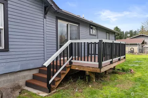 Exterior - 114 Joppish Rd, Centralia, WA 98531 photo 8 of 14