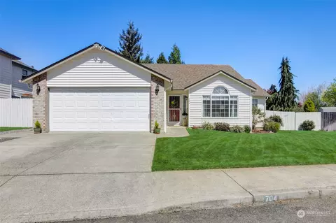 704 NW 112th Cir, Vancouver, WA 98685