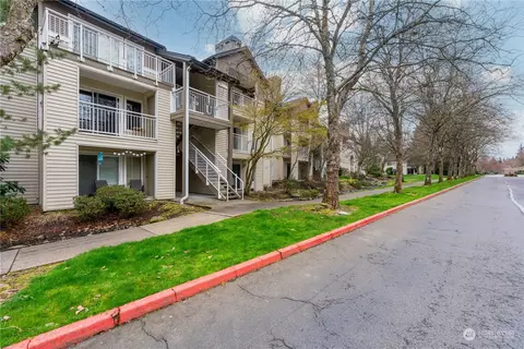 12303 Harbour Pointe Blvd #U206, Mukilteo, WA 98275