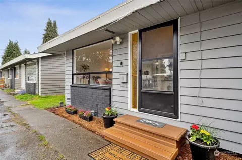 1427 3rd St SE, Auburn, WA 98002