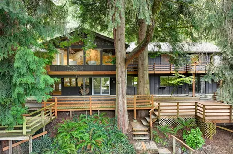 136 130th Ave NE, Bellevue, WA 98005