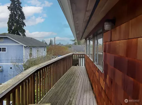 Exterior - 1822 Maple St, Everett, WA 98201 photo 10 of 16