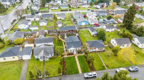 View/Area - 1822 Maple St, Everett, WA 98201 photo 2 of 2