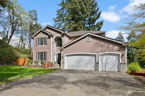 4531 Country Club Dr NE, Tacoma, WA 98422
