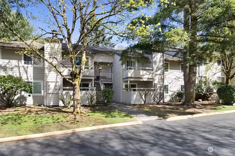 14200 NE 171st St #A105, Woodinville, WA 98072
