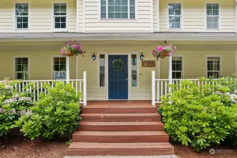 10008 58th St NW, Gig Harbor, WA 98335
