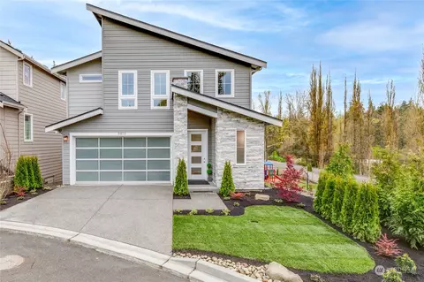 9403 NE 202nd St, Bothell, WA 98011