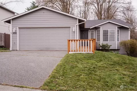 9221 34th Pl NE, Lake Stevens, WA 98258