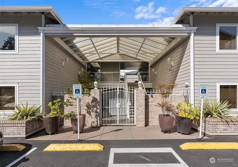 404 3rd Ave S #A-303, Edmonds, WA 98020