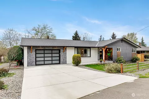 1717 Lake Ave S, Renton, WA 98055