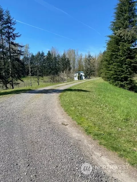 152 Sakari Ln, Kelso, WA 98626