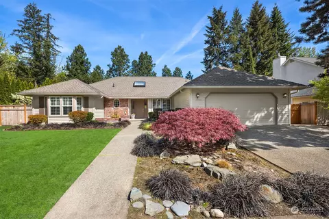 21206 SE 28 St, Sammamish, WA 98075