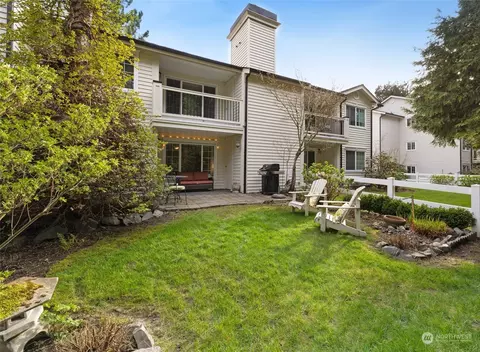 12404 E Gibson Rd #B102, Everett, WA 98204