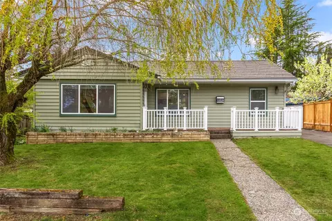 15529 26th Ave NE, Shoreline, WA 98155