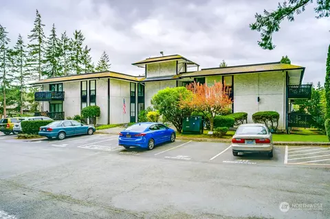 19409 W 56th Ave #209, Lynnwood, WA 98036