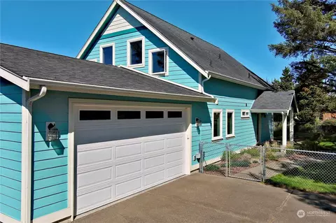 348 N Butter Clam St SW, Ocean Shores, WA 98569