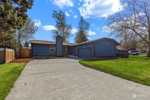 32020 16th Pl SW, Federal Way, WA 98023