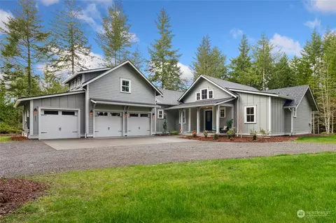 16421 48th St NW, Lakebay, WA 98349