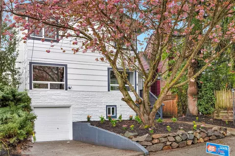 937 N 84th St, Seattle, WA 98103