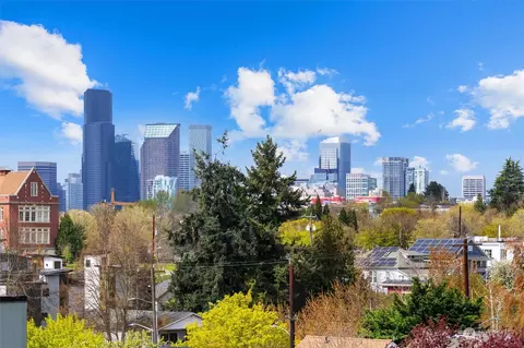 View/Area - 1733 28th Ave S, Seattle, WA 98144 photo 1 of 3