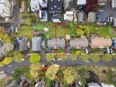 View/Area - 1733 28th Ave S, Seattle, WA 98144 photo 2 of 3