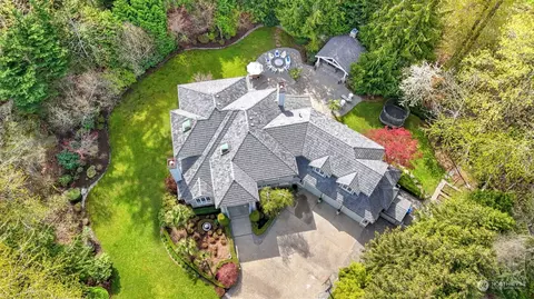 848 Windsor Dr SE, Sammamish, WA 98074