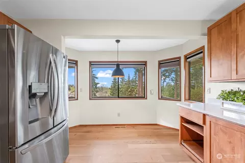 Dining - 177 Fairway Dr, Sequim, WA 98382 photo 1 of 1