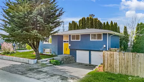 1202 SW 150th St, Burien, WA 98166