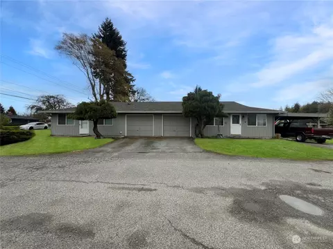 511 515 Gardner Rd, Burlington, WA 98233