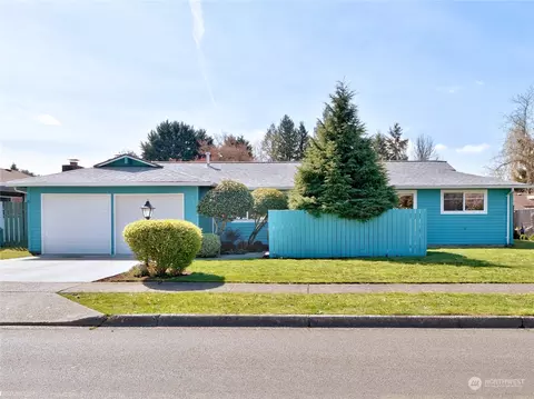 10635 SE 236th Pl, Kent, WA 98031