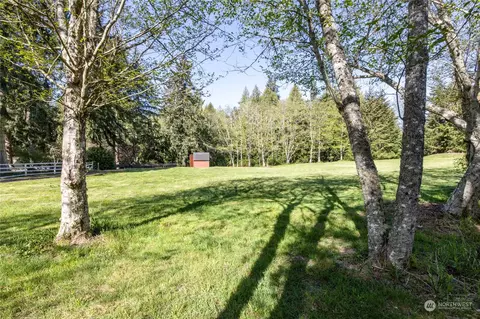 38097 Hansville Dr NE, Hansville, WA 98340