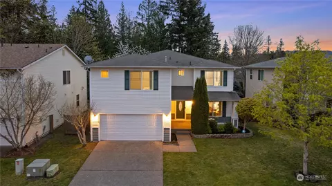 24915 SE 18th St, Sammamish, WA 98075