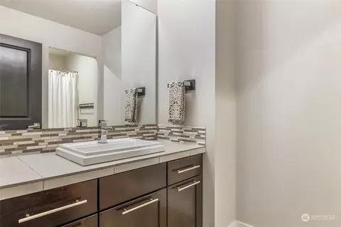 Bath - 3115 191st Pl SE, Bothell, WA 98012 photo 4 of 4