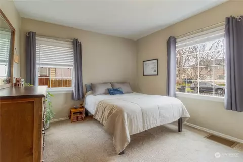 Bedroom - 658 Juniper St, Walla Walla, WA 99362 photo 1 of 1