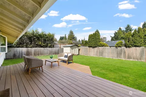 Exterior - 15310 110th Pl NE, Bothell, WA 98011 photo 5 of 12