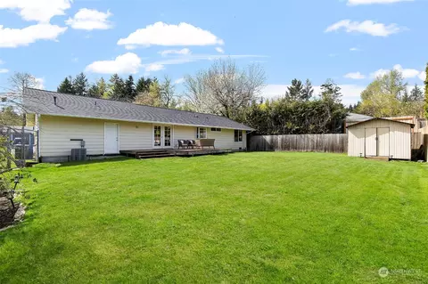 Exterior - 15310 110th Pl NE, Bothell, WA 98011 photo 9 of 12