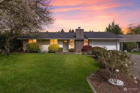 Exterior - 15310 110th Pl NE, Bothell, WA 98011 photo 2 of 12