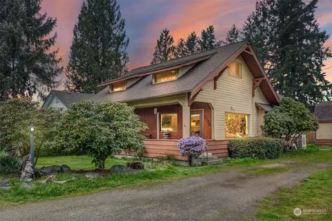 32260 E Bird St, Carnation, WA 98014