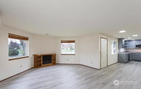 Living - 100 Trowbridge Ct, Sequim, WA 98382 photo 1 of 2